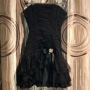 SALE Black strapless fitted homecoming dress